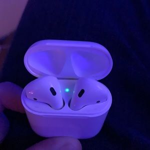 Apple air pods gen 2